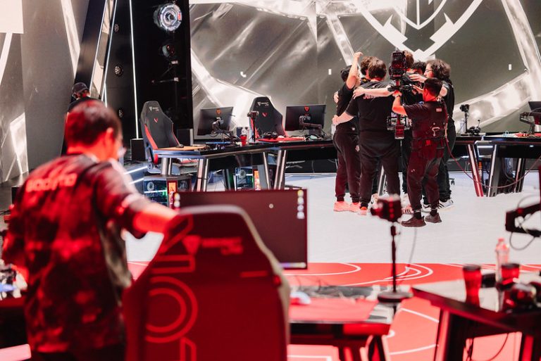 Este 22 de junio comienza el VCT Americas Stage 2 HardwaReviews